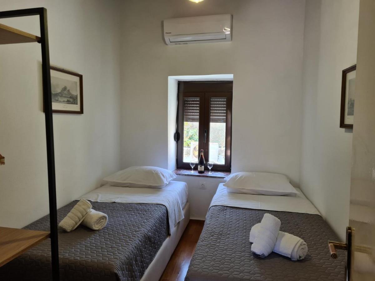 Cosmos Old Town Appartement Rhodes City Buitenkant foto